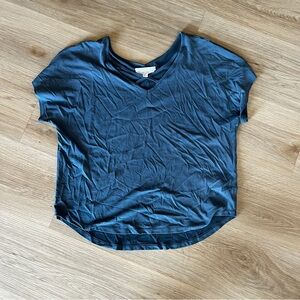 Blue cross neck Pink republic tee